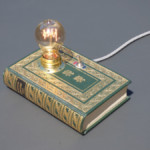 Lampe livre série 'Cuirs'